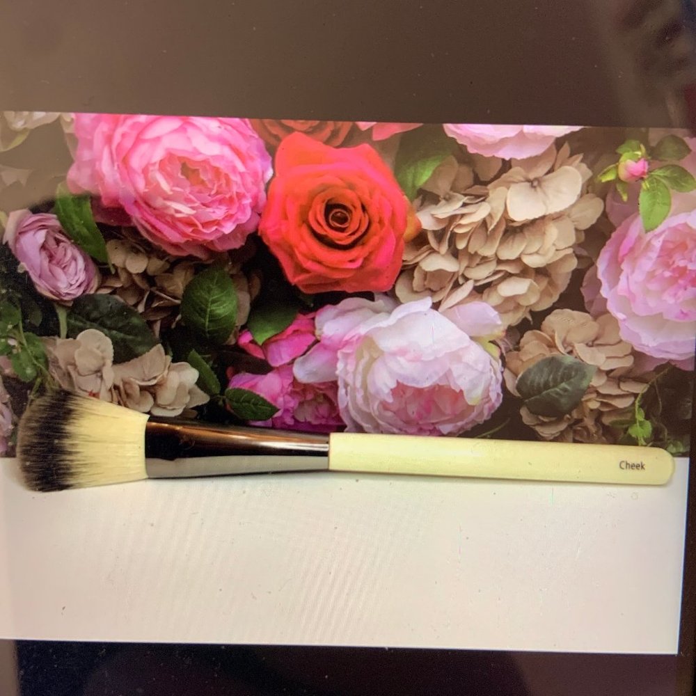 Chantecaille Beauty